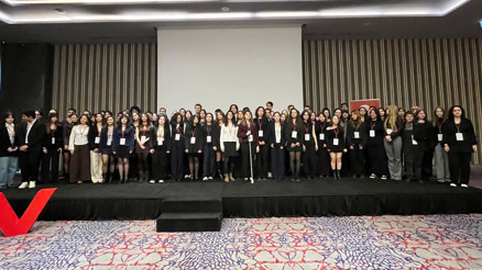 Üstün başarı bursiyerleri belli oldu Üstün başarı bursiyerleri belli oldu