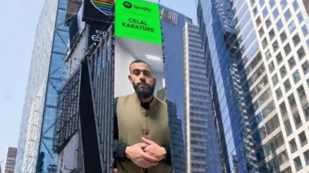 Celal Karatüre kimdir, nereli, kaç yaşında Kabede Hacılar Hu Der ilahisi ile New York Times meydanında boy gösterdi