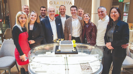 Gradiva Hilltown’da ‘çifte kutlama’