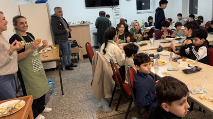 Lehrte’de çocuklarla iftar