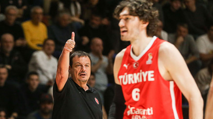 12 Dev Adam tur peşinde