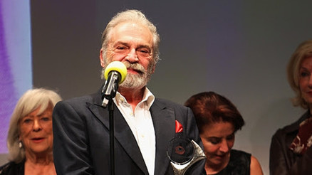 Haluk Bilginer’e yoğun ilgi