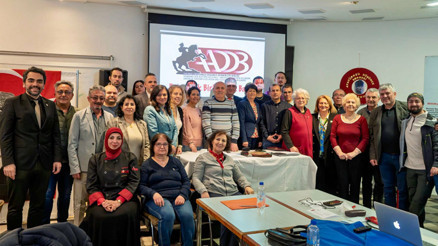 Gençlere ulaşmak istiyoruz