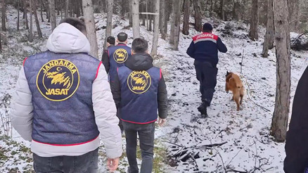 Ormanda bulundu: 2 kadına ait olduğu ortaya çıktı Ormanda bulundu: 2 kadına ait olduğu ortaya çıktı