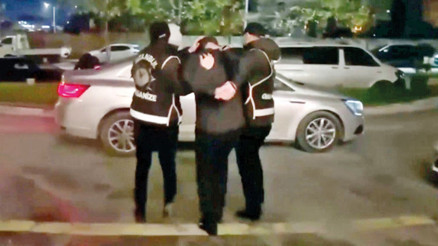 Sokak tetikçileri yakalandı Sokak tetikçileri yakalandı