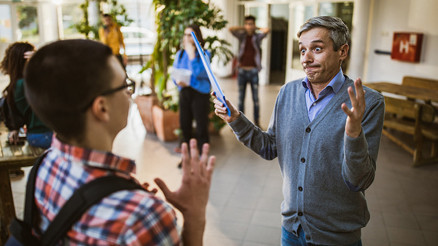 Okul müdürlerinin ilk yılı zor geçiyor Okul müdürlerinin ilk yılı zor geçiyor