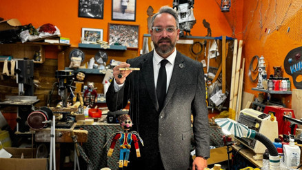 Karagöz gölge oyunu yıl boyunca yer almalı