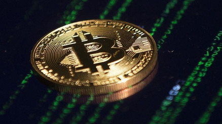 Bitcoin üç haftanın zirvesini test etti