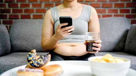 Akıllı telefonlar obeziteyi artırdı