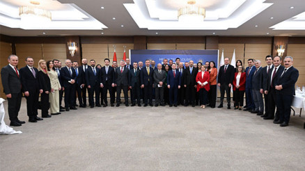Bakan Gürlek, medya temsilcileri ile iftarda bir araya geldi