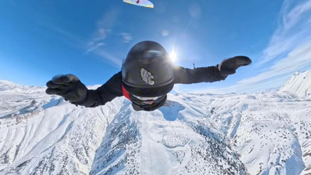 Yarasa adam Ergan Dağı Kayak Merkezinde uçtu