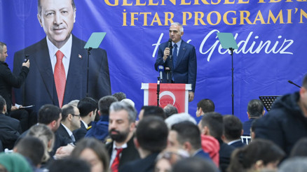 Baba Ocağı İbradı’da vefa buluşması Bakan Ersoy hemşehrileriyle geleneksel iftar sofrasında bir araya geldi