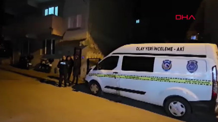 Vatandaşları dolandırdığı ileri sürülen emlakçı, evinde ölü bulundu