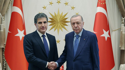 Cumhurbaşkanı Erdoğan, IKBY Başkanı Barzani ile telefonda görüştü Cumhurbaşkanı Erdoğan, IKBY Başkanı Barzani ile telefonda görüştü