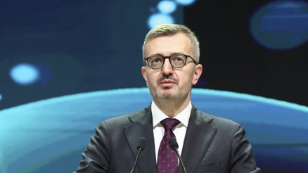 İletişim Başkanı Burhanettin Duran: Türkiye Yüzyılı, kadınların her anlamda güçlendiği bir Türkiyenin vizyonudur İletişim Başkanı Burhanettin Duran: Türkiye Yüzyılı, kadınların her anlamda güçlendiği bir Türkiyenin vizyonudur