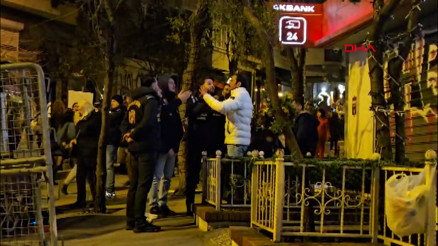 Oyuncu Ufuk Bayraktar ile 8 Mart yürüyüşündeki kadınlar arasında gerginlik