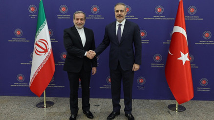 Dışişleri Bakanı Hakan Fidan İranlı mevkidaşı ile görüştü