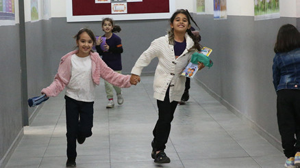 Sendikalar araştırdı... Ara tatil uygulamasına sahadan destek