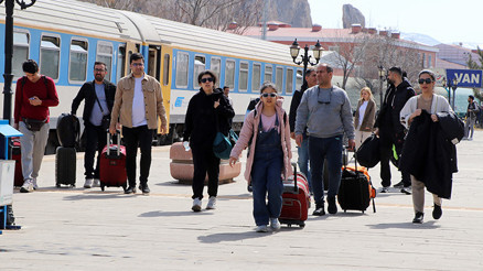 Türk Lirası 4 kat değer kazandı, oteller boş kaldı Ülkelerine dönüyorlar