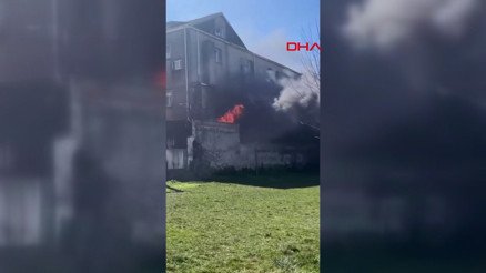 Bayrampaşada 3 katlı binada yangın