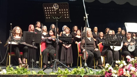 8 Mart Dünya Kadınlar Günü’nde Uslu kardeşler geceye damga vurdu