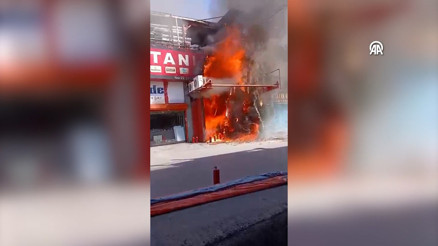 Zeytinburnu Demirciler Sitesinde yangın