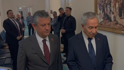 CHP lideri Özel, Bülent Arınçı ziyaret etti