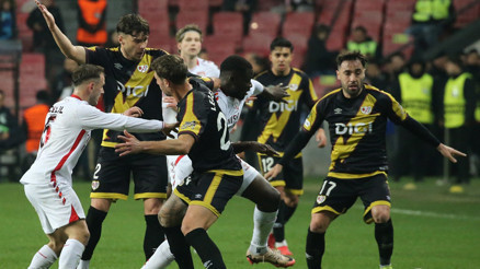 Samsunspor 1-3 Rayo Vallecano (Konferans Ligi maçı özeti)