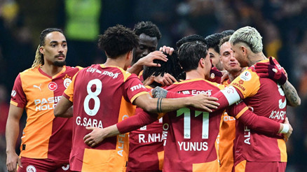 Zoru kolaya çeviren takım