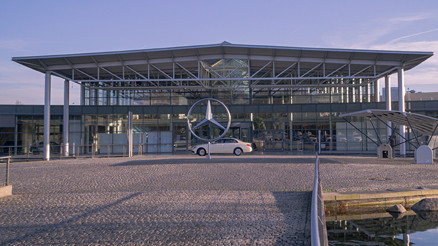 Bremen Mercedes fabrikasında 11 Türk işçi temsilcisi seçildi