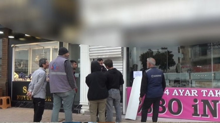 ‘Kar payı’ vaadiyle 50 milyon dolandıran kuyumcu sırra kadem bastı ‘Kar payı’ vaadiyle 50 milyon dolandıran kuyumcu sırra kadem bastı