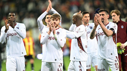 Trabzonspor tarihi seri için Eyüpspor karşısında