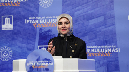 Bakan Göktaş, Çanakkalede Şehit Aileleri ve Gaziler ile İftar Buluşmasında konuştu