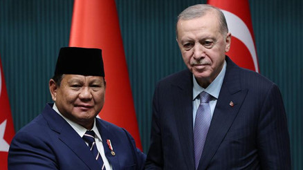 Cumhurbaşkanı Erdoğan, Endonezyalı mevkidaşı Subianto ile görüştü