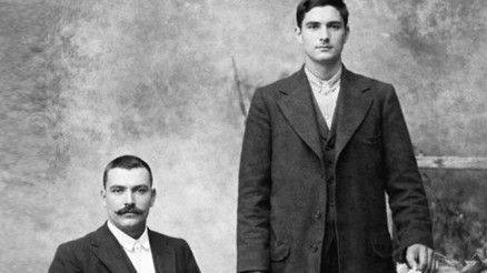 Benim dedem vatanı için şehit oldu... Çanakkaleden geri gelemedi