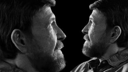 Aksiyon filmlerinin efsane ismi Chuck Norris hayatını kaybetti