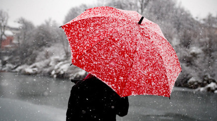Batıda yağmur doğuda kar... Meteoroloji il il saat verip uyardı
