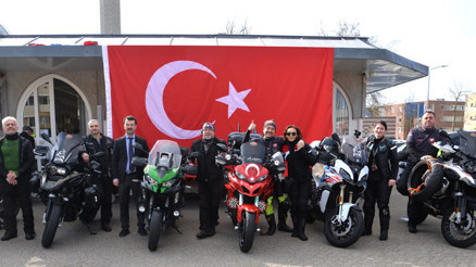 T-Bikers Umre turunda