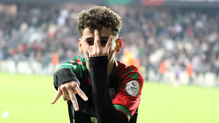 Devre arasında Fenerbahçeye imza atan Adem Yeşilyurt, kayıplarda