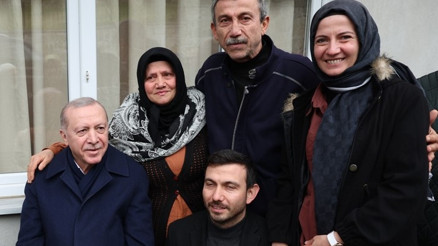 Cumhurbaşkanı Erdoğandan baba ocağında bayram ziyareti