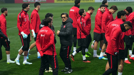 A Milli Takımda Romanya maçı mesaisi