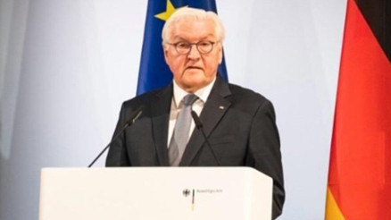 Steinmeier: İran savaşı yasa dışı