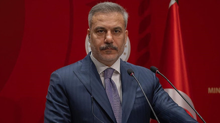 Dışişleri Bakanı Hakan Fidandan barış diplomasisi