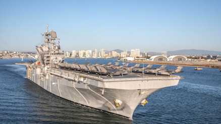 ABD ordusu: 3 bin 500 personel taşıyan amfibi hücum gemisi USS Tripoli Orta Doğuda