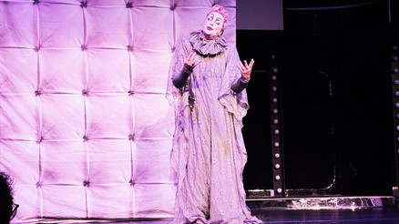 Janset Paçal, TOMRİS ile Düsseldorf’ta sahne aldı