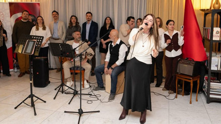 Münih’te Dünya Tiyatrolar Günü coşkusu: Sanat ve dayanışma buluşması