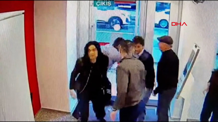 Beşiktaş’ta silahlı saldırganın bankayı bastığı anlar güvenlik kamerasında