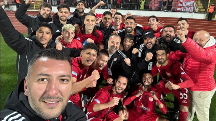 Ayvalıkgücü dört dörtlük