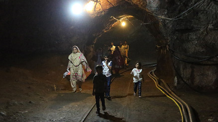 Pakistanda maden göçtü: 9 kişi hayatını kaybetti