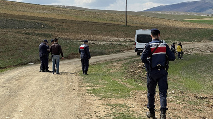 Komşu dehşeti: Baba ile oğlu silahla öldürüldü